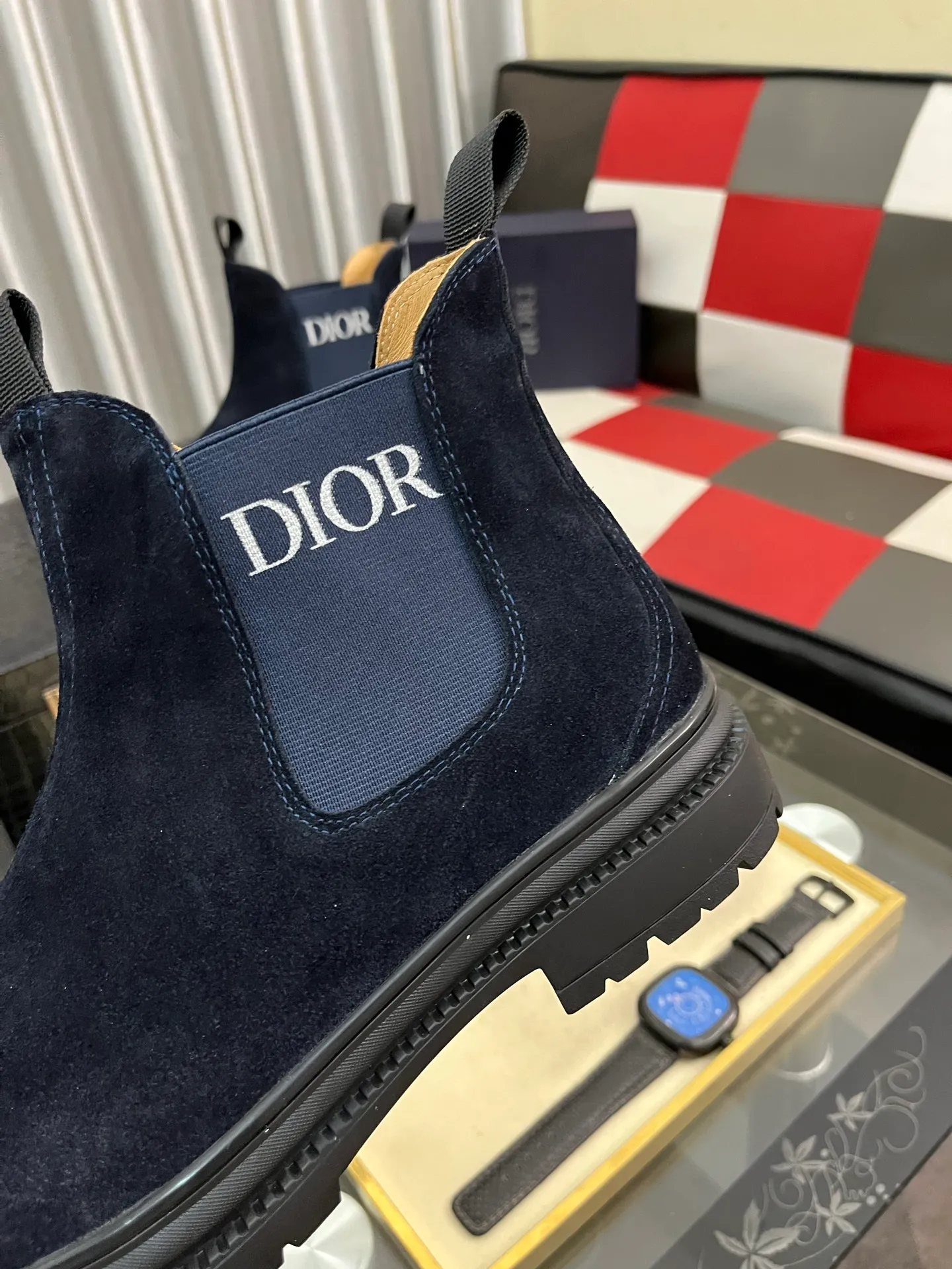Men's shoes 💰500⌚️⌚️"Dior" Gaoban short boots ⚠️⚠️Top purchasing agents🔍🔍Men's 2023 HK counters are on sale simultaneously. Sole: The original sole is specially provided by the original factory. The exclusive movable molded sole is super comfortable. The original factory and the single product are handmade🔍🔍. The details determine the quality. We only make shoes with care. You can enter and exit the counter at will. Welcome to compare. 🇮🇹Size: 38-444️⃣Colors available